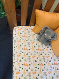 Jungle dreams - Organic Muslin Cot Sheet